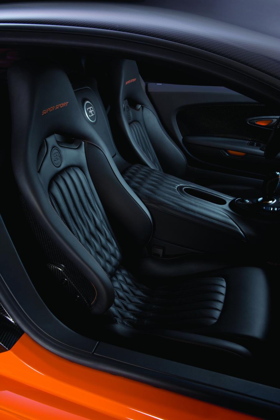  Bugatti Veyron 16.4 Super Sport 2010 года  (фото 54 из 103)